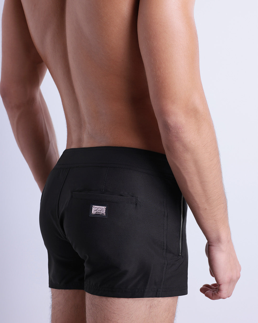 JET BLACK - Beach Shorts